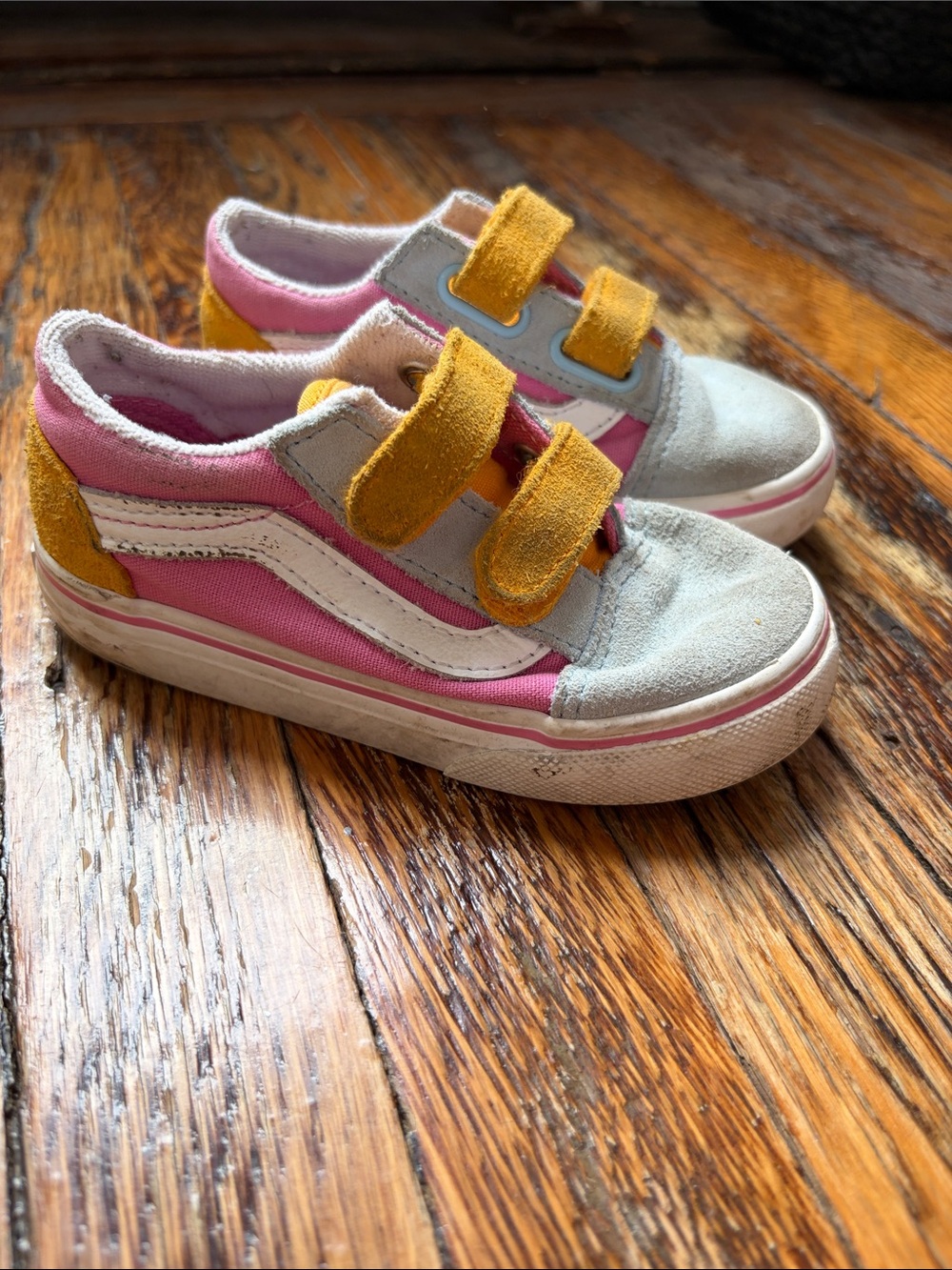 Vans Kids Low-Top Sneakers in Pink, Yellow and Gray
